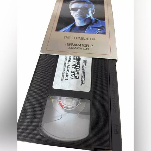 VHS- The Terminator Collection (VHS, 1992, 2-Tape Set)   LIVE - 1&2 - Picture 3 of 3